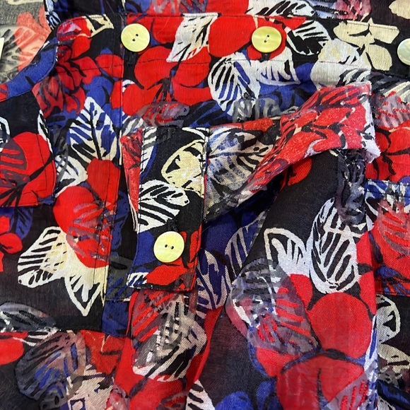 Ruby Rd Favorites Size 12P Blouse 3/4 Sleeve
Floral Red White Blue - Picture 11 of 13